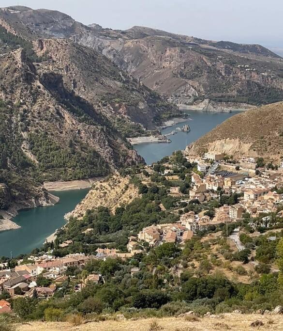 Coqueto Estudio Junto A Sierra Nevada غويخار سييرا المظهر الخارجي الصورة
